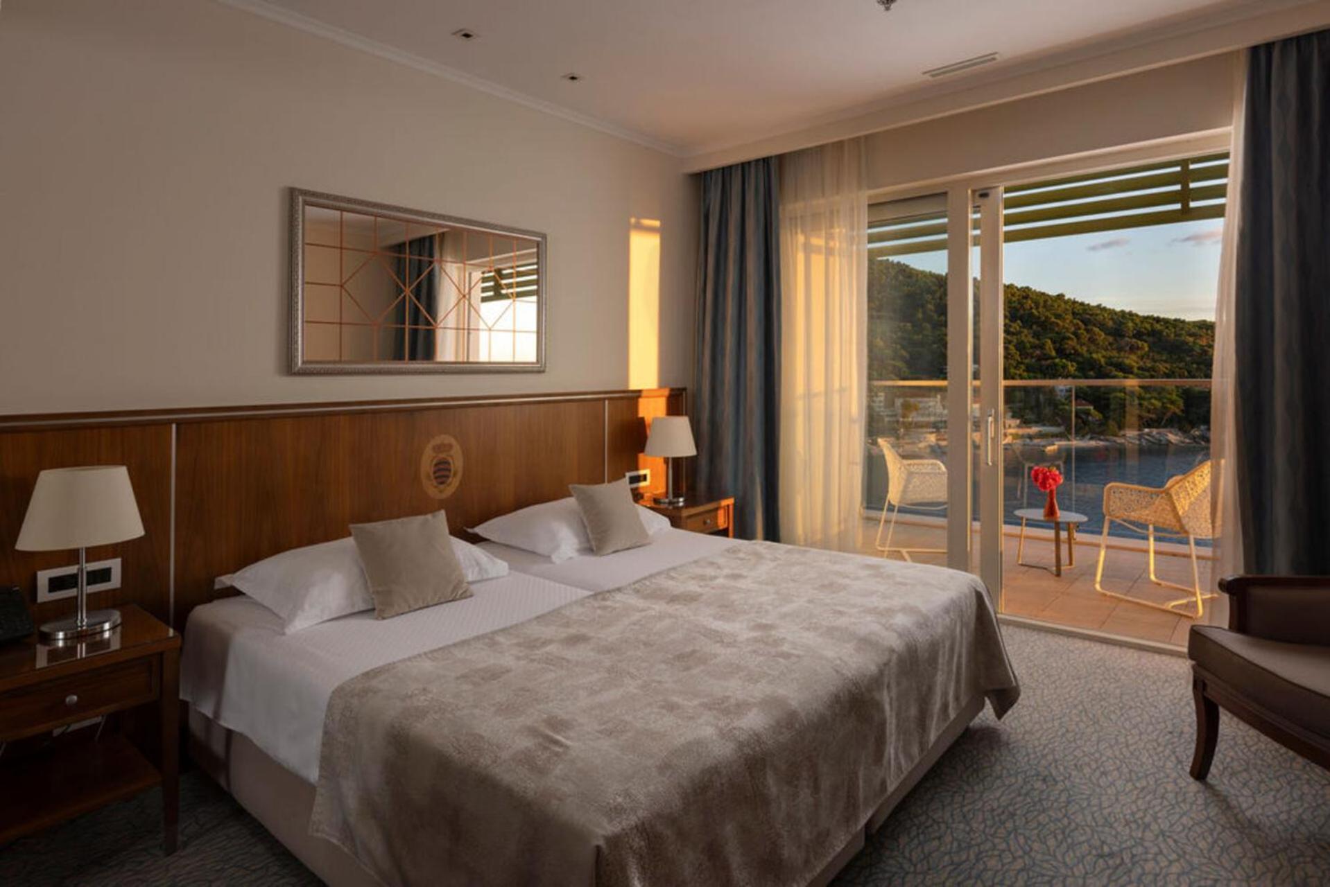 Hotel (adults Only)